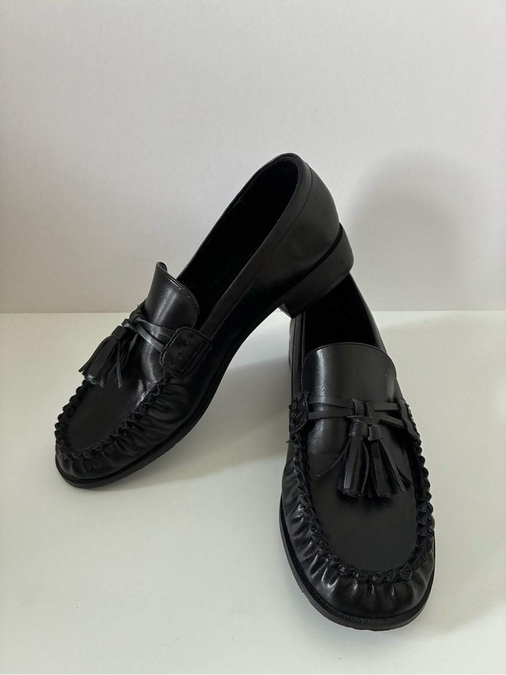 Cider Black Leather Tassel Loafers for Women Sz 37